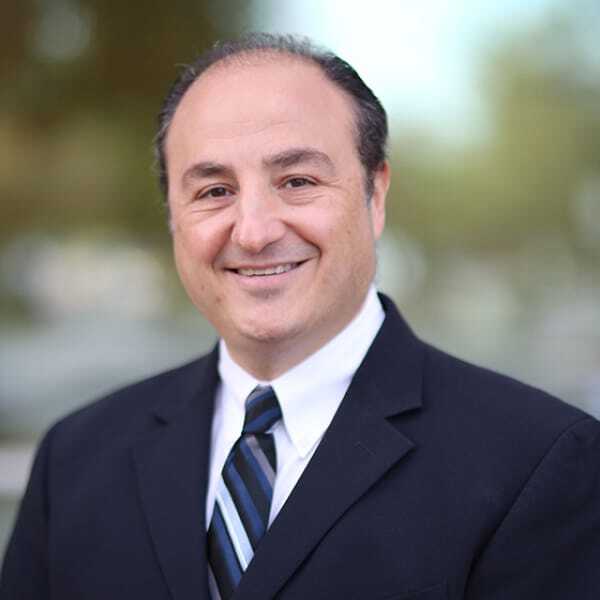 Ali Araghi, DO
